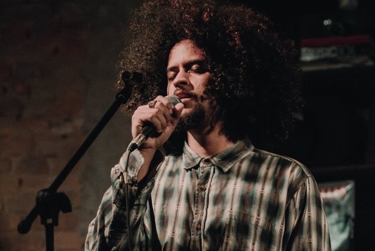 Nyron Higor Brilha no Cultura Livre com Roberta Martinelli Imagem do artigo