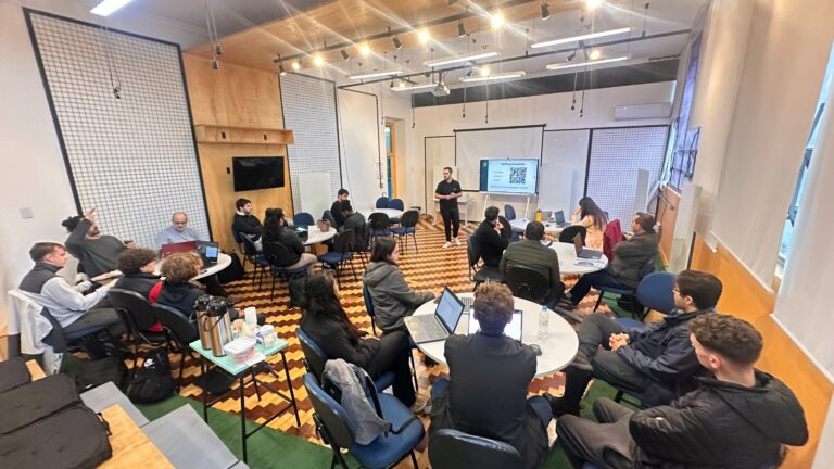 UFSM: Liga do Mercado Financeiro Promove Educação Financeira Transformadora Imagem do artigo