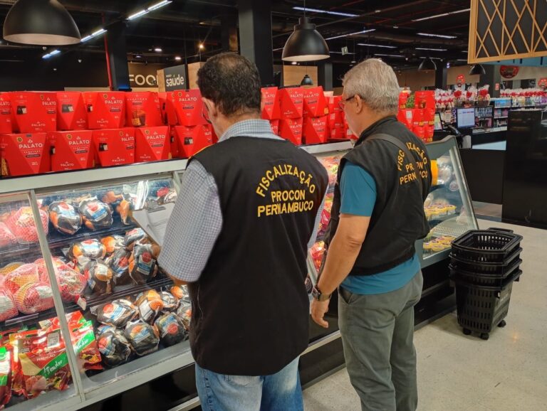 Cesta Natalina no Recife: Preços Disparam com Variações de até 300%