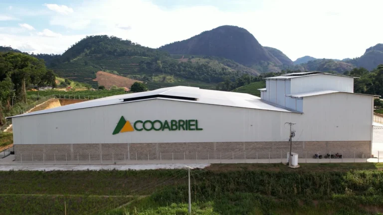 Cooabriel é destaque entre as 10 melhores cooperativas do agronegócio no Brasil