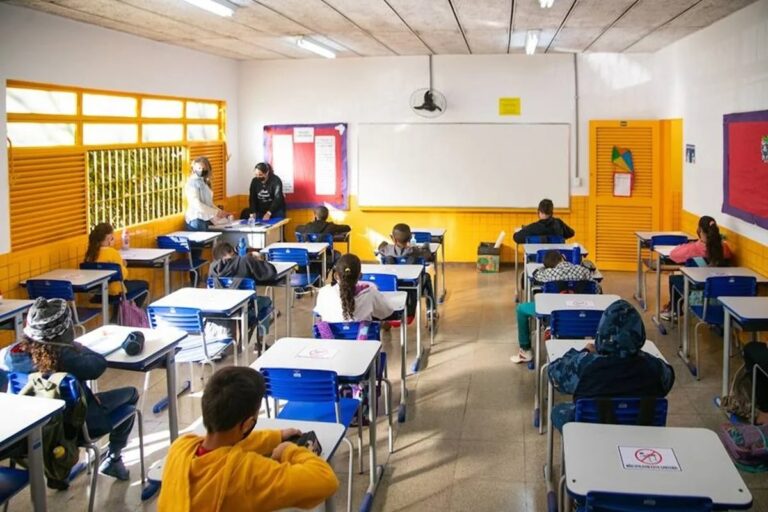 GDF Anuncia Nomeação de 3 Mil Novos Professores para a Educação Básica