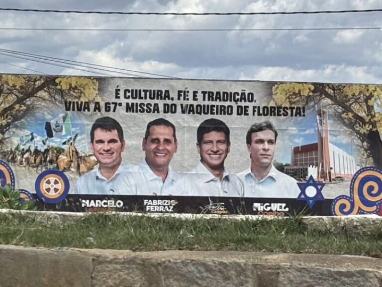 Missa do Vaqueiro de Floresta: Celebrando a Fé e a Política em Grande Estilo