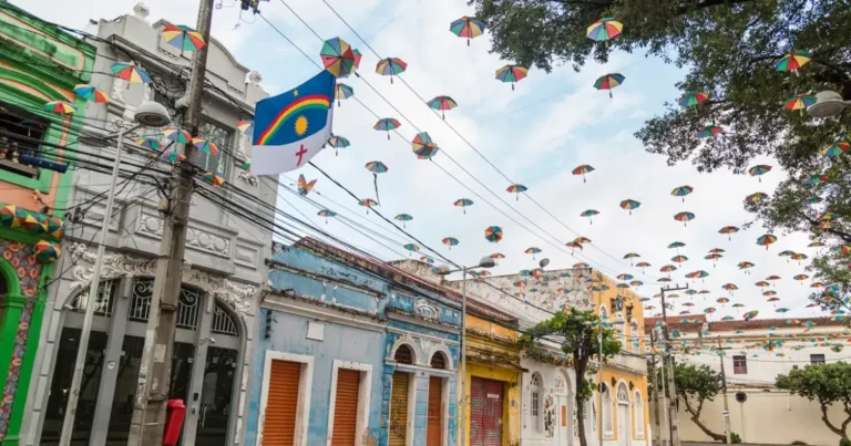 Réveillon em Recife e Olinda 2026: Roteiro Imperdível de Festas e Shows Gratuitos