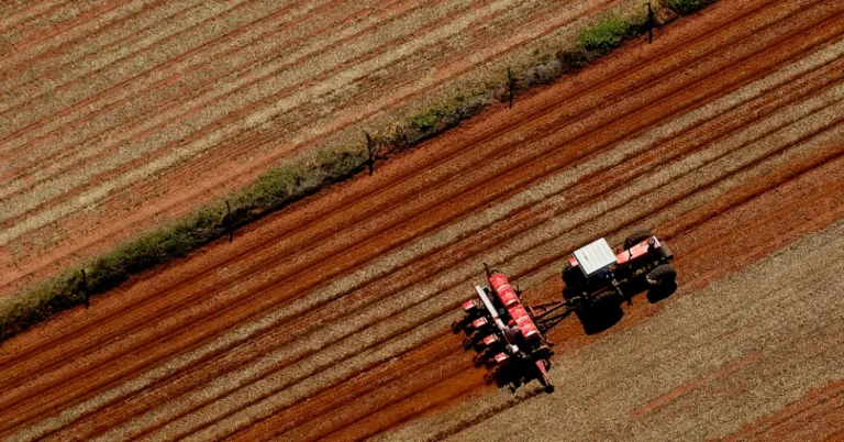 Totvs Adquire TBDC por R$ 80 Milhões para Impulsionar o Agronegócio