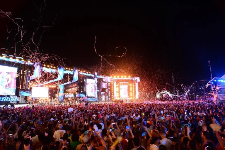 Camarotes Privados Impulsionam a Economia de Pernambuco no Carnaval 2026