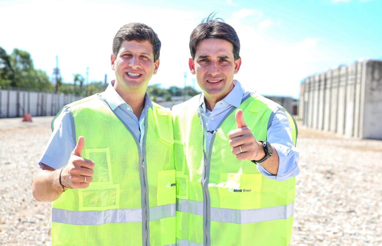 Coluna da Sexta: Silvio Costa e João Campos Se Entrosam para a Corrida ao Governo de Pernambuco