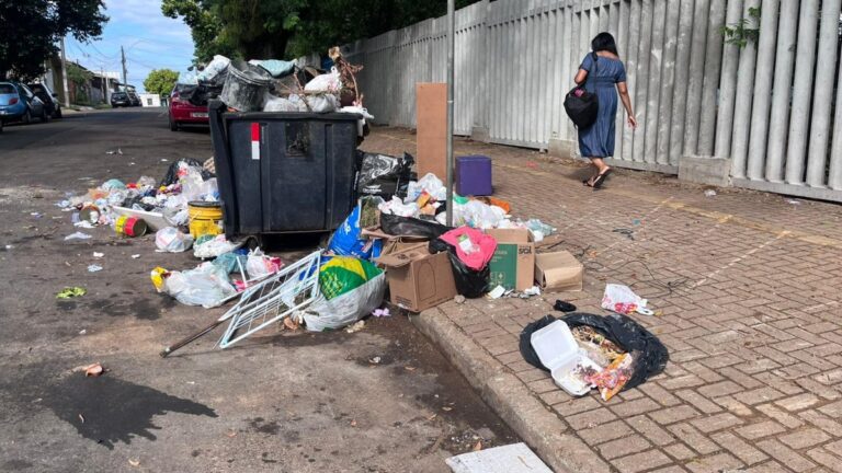 Crise Política nas Prefeituras da Região Metropolitana: O Caso de Cachoeirinha