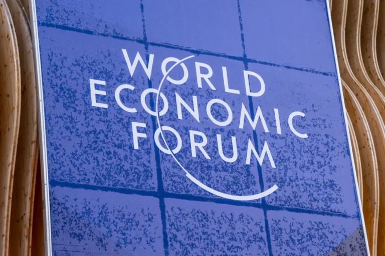 Davos: O Fim dos Discurso e o Retorno à Execução Eficiente