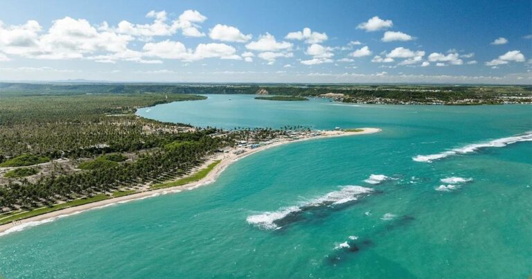 Denúncias de Golpes na Praia do Gunga: Turista Alerta nas Redes Sociais