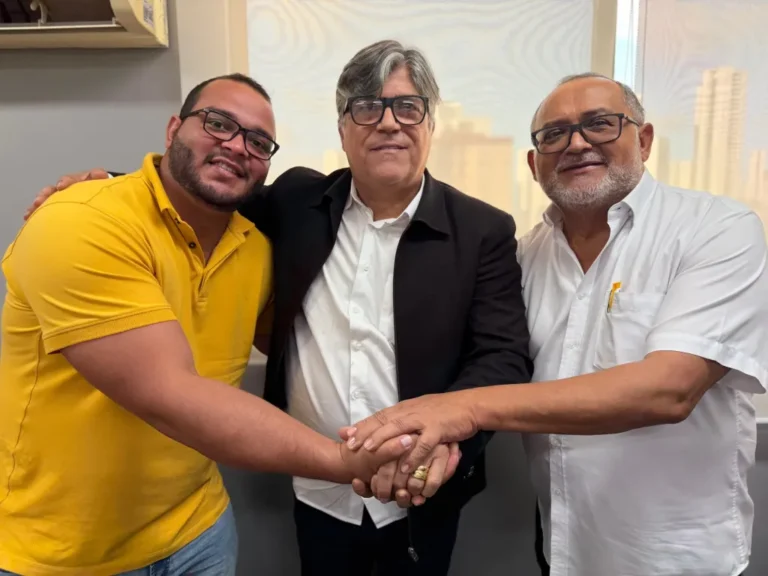 Fellype Martins Recebe Apoio do Suplente Federal Dr. Antônio Stênio em Pernambuco