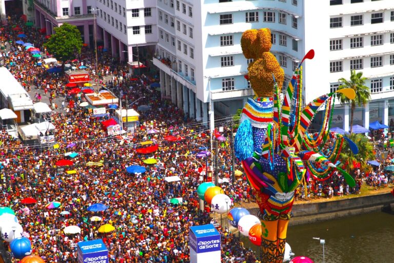 Galo da Madrugada Prevalece em Disputa Judicial com Atlético-MG sobre Uso da Marca