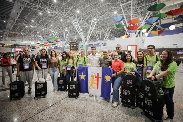 Imersão Educacional nos EUA: Alunos e Professores da Rede Municipal do Recife Viajam para NASA e Dis