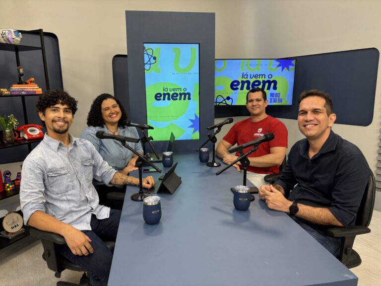 Inteligência Artificial e Novas Carreiras: Insights do Videocast Lá Vem o Enem