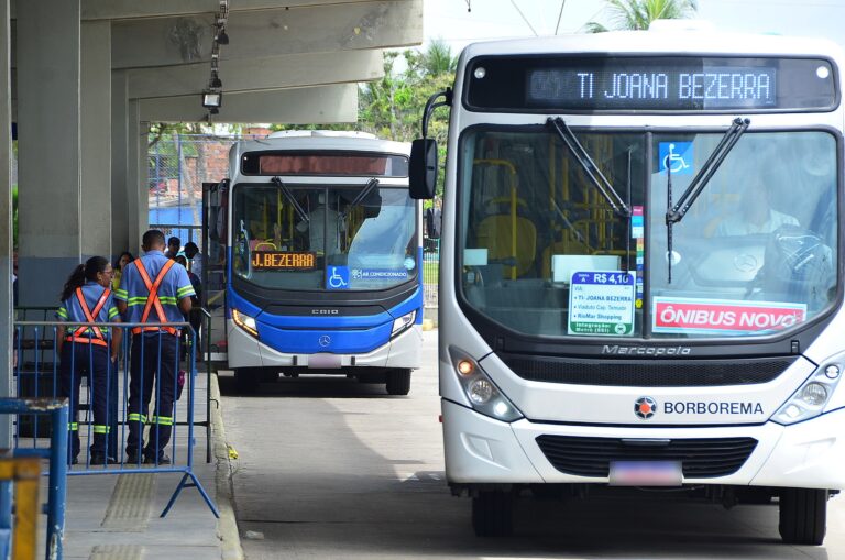 Justiça Suspende Reajuste de 4,46% na Tarifa de Ônibus do Grande Recife