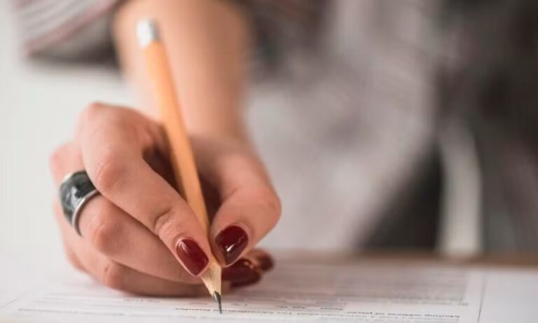 Mais de 1.000 Vagas de Emprego em Concursos de Pernambuco com Salários até R$ 4,8 Mil Mais de 1.000 Vagas de Emprego em Concursos de Pernambuco com Salários até R$ 4,8 Mil