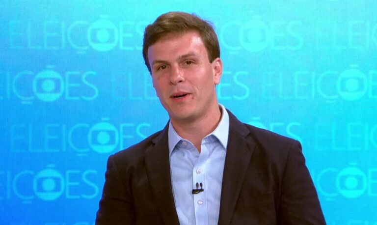 Miguel Coelho critica governo Raquel Lyra: Pernambuco deve superar o desemprego Miguel Coelho critica governo Raquel Lyra: Pernambuco deve superar o desemprego