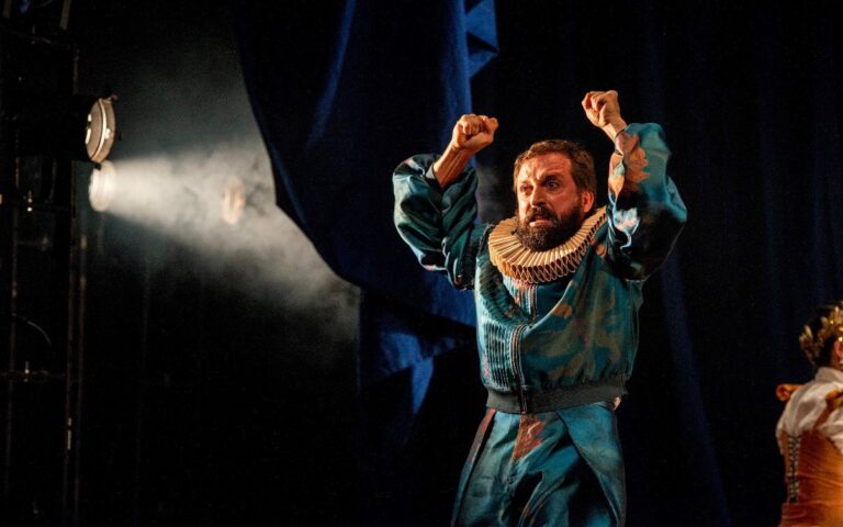 O Céu da Língua: Um Meridiano de Poesia e Humor com Gregório Duvivier O Céu da Língua: Um Meridiano de Poesia e Humor com Gregório Duvivier