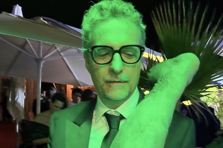 Perna Cabeluda: O Mito que Ganhou Vida no Filme O Agente Secreto