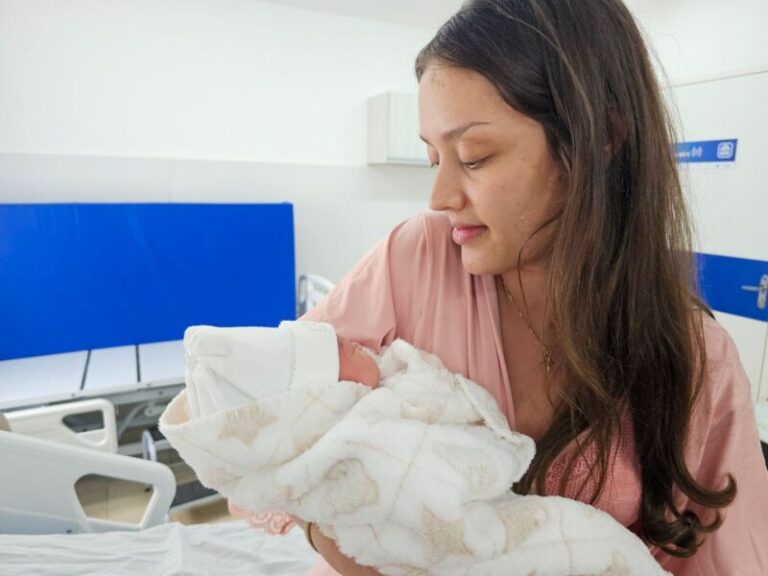 Primeiro Bebê de 2026 Nasce na Maternidade Barros Lima do Recife