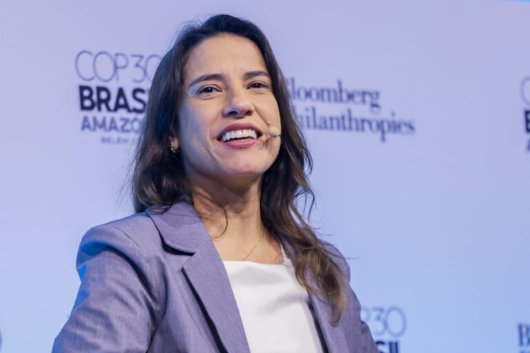 Raquel Lyra Acelera Entregas para Fortalecer sua Imagem Política em 2026
