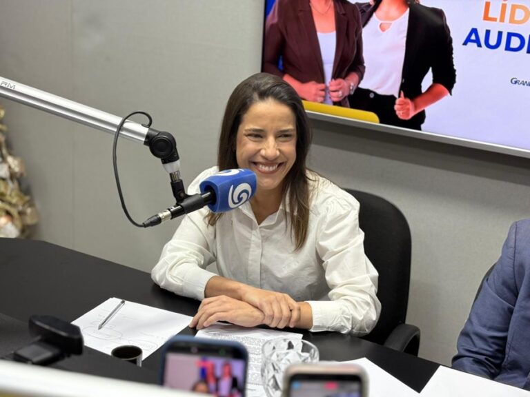 Raquel Lyra Comanda Aula Inaugural e Entrega Ambulâncias em Pernambuco