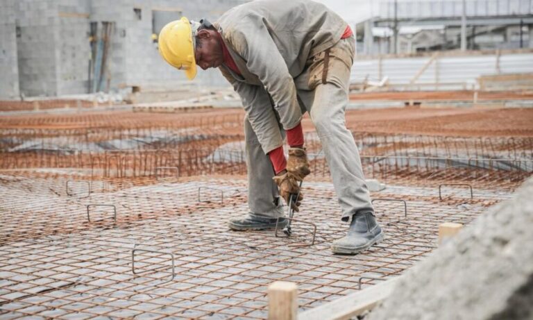 Recife Se Destaca em 2025 com 22.958 Novos Empregos Formaiss