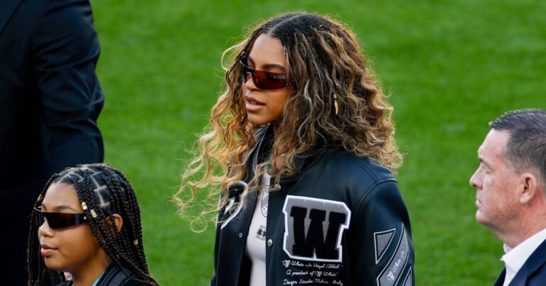 Blue Ivy Brilha no Super Bowl 2026 e Lembra Beyoncé em Cada Detalhe
