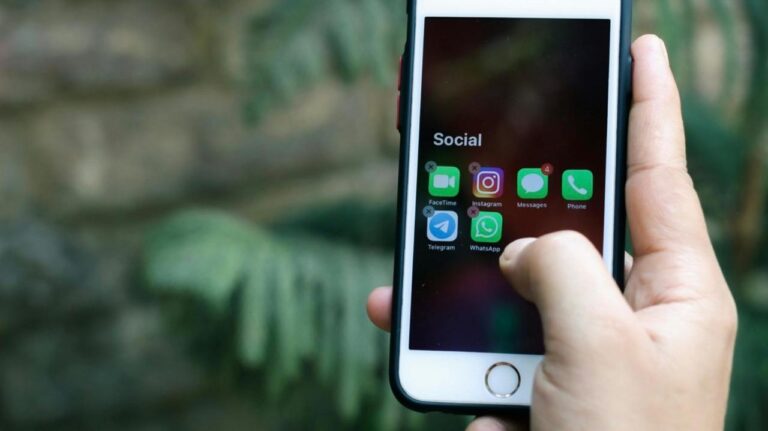 Brasileiros Preferem Evitar Conflitos Políticos em Grupos Familiares, Mas Se Mobilizam em Campanhas