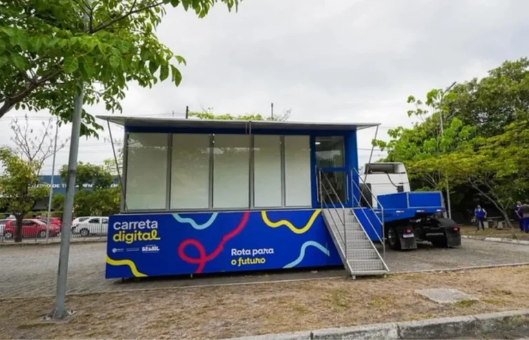 Carreta Digital: Cursos Gratuitos de Tecnologia em Recife com Inscrições Abertas