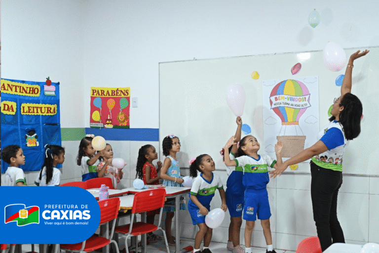 Caxias Recebe Mais de 26 Mil Estudantes no Retorno às Aulas Caxias Recebe Mais de 26 Mil Estudantes no Retorno às Aulas