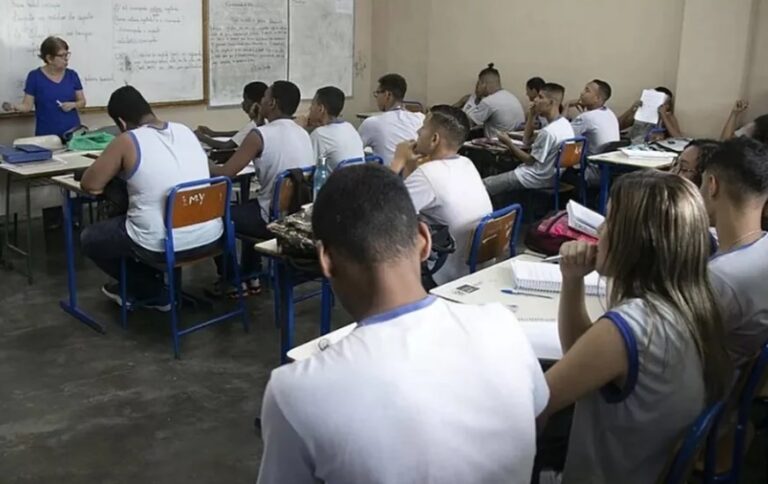 Fortalecimento da Educação Brasileira: Desafios e Compromissos para 2026