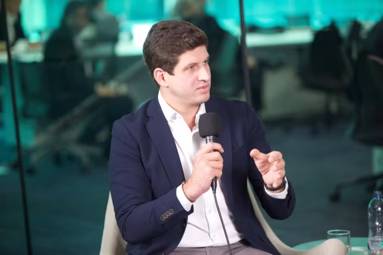 Investigação da PF em Pernambuco: STF Autoriza Apuração de Suspeitas de Espionagem Investigação da PF em Pernambuco: STF Autoriza Apuração de Suspeitas de Espionagem