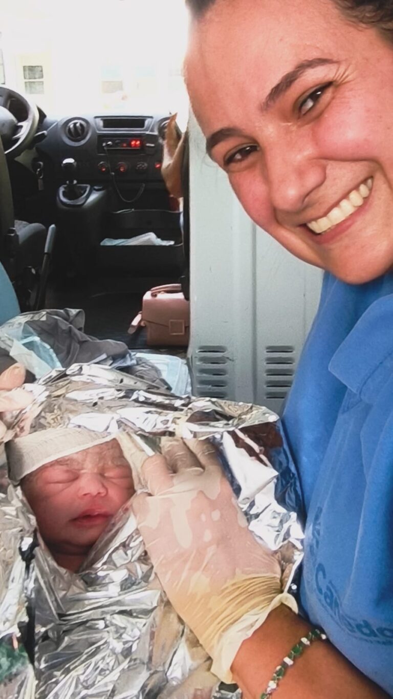 Parto Prematuro em Ambulância: A Emoção da Equipe de Saúde de Senador Canedo