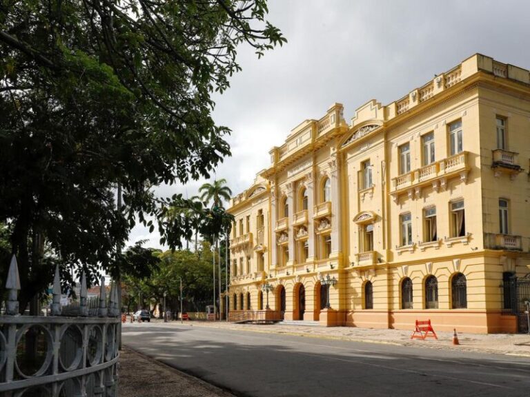 Pernambuco Inicia Recadastramento de 130 Mil Servidores Estaduais; Confira o Calendário Pernambuco Inicia Recadastramento de 130 Mil Servidores Estaduais; Confira o Calendário