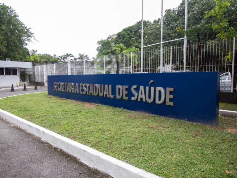 Pernambuco Lança Seleção para Contratação de 831 Profissionais de Saúde com Salários Atraentes