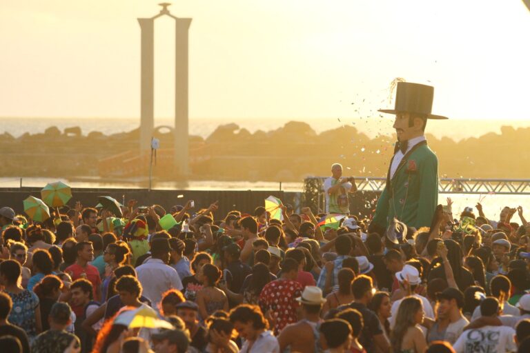 Recife Comemora Dia do Frevo com Mais de 30 Apresentações Incríveis