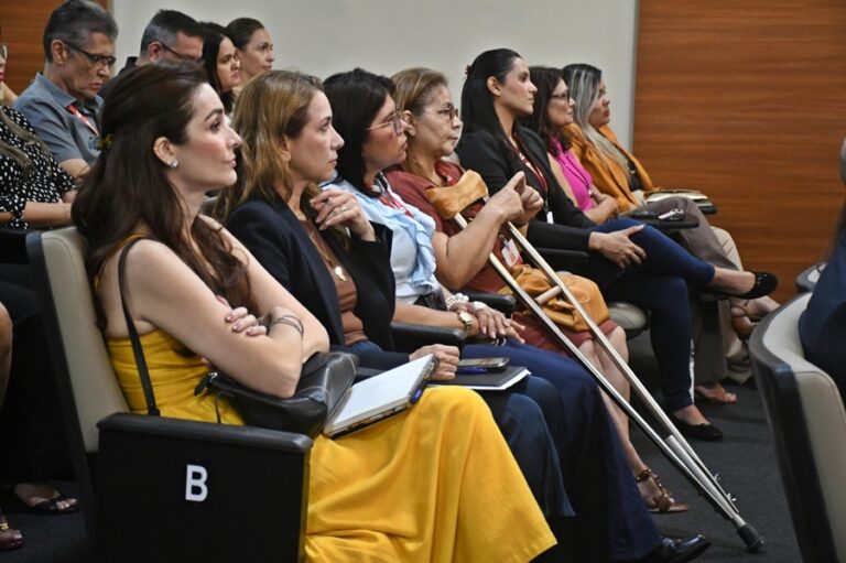 TJAC Avança na Saúde Mental no Judiciário: Iniciativas Inovadoras para Magistrados e Servidores