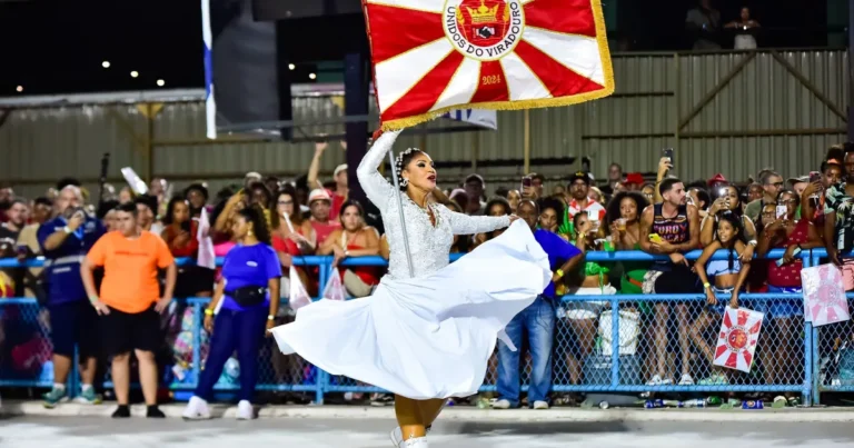 Viradouro, Imperatriz, Grande Rio e Beija-Flor: Ensaios Técnicos Agitam o Domingo no Rio