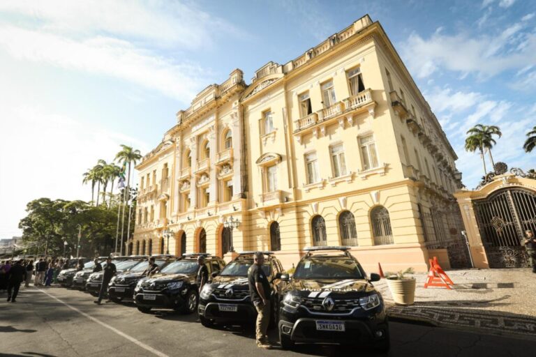 A Disputa pelo Apoio de Lula nas Eleições de Pernambuco: Conflito entre Esquerda e Centro