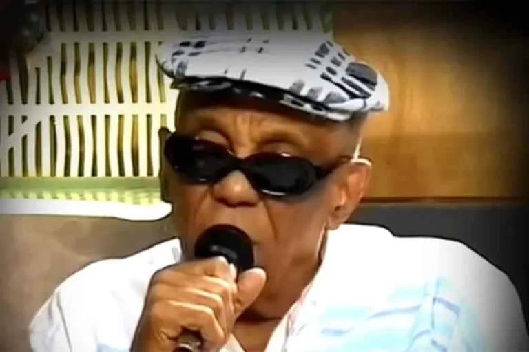 Bezerra da Silva: A Malandragem e o Humor que Marcaram o Samba Brasileiro