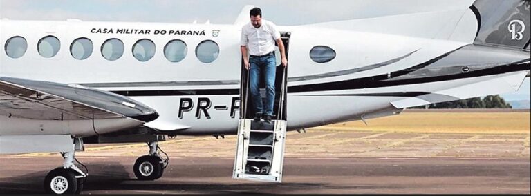 Desistência Presidencial de Ratinho Jr.: Influência Paterna e o Impacto do Fator Moro Desistência Presidencial de Ratinho Jr.: Influência Paterna e o Impacto do Fator Moro