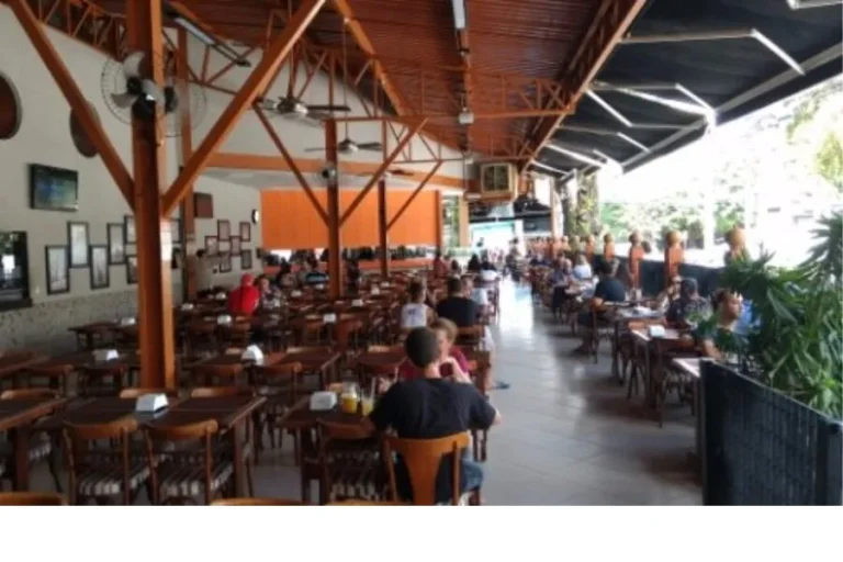 Entre Amigos: Gastronomia e Networking Jurídico em Fortaleza