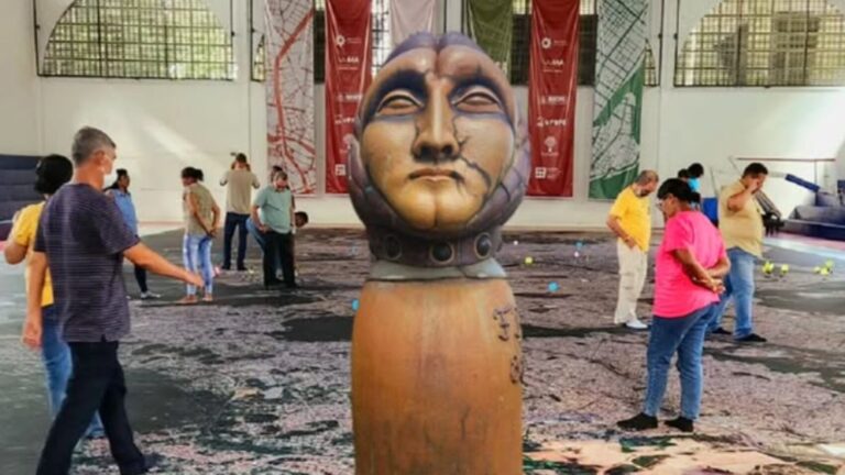 Exposição 'Cartografia dos Sentidos' em Recife: Uma Imersão Crítica na Cidade