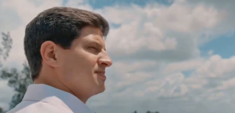 João Campos Formaliza Pré-Candidatura ao Governo de Pernambuco com Apoio de Marília Arraes e Humberto Costa João Campos Formaliza Pré-Candidatura ao Governo de Pernambuco com Apoio de Marília Arraes e Humbert