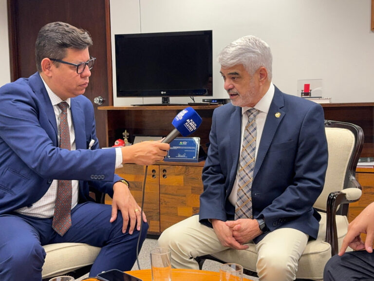 Lula em Pernambuco: Senador Humberto Costa Analisa Cenário Atual e Futuras Decisões