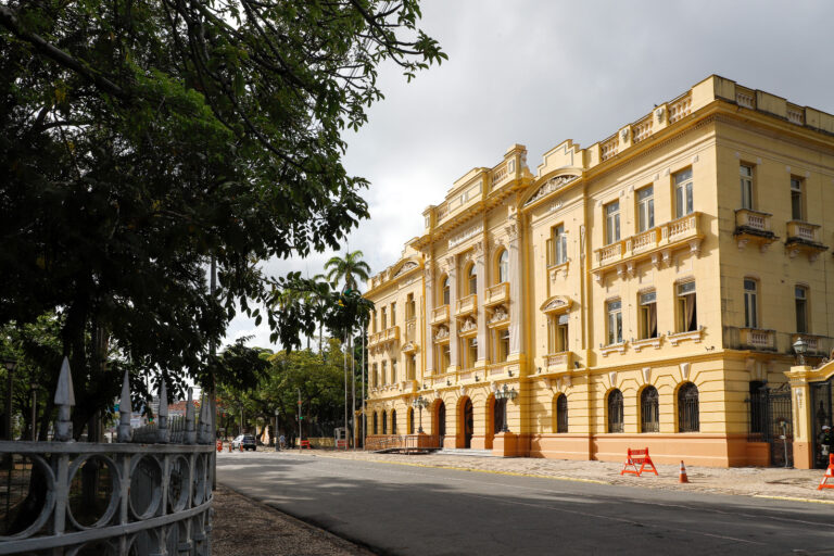 Mudanças na Administração: Governadora Exonera Diretores do Ceasa, Lafepe e Porto do Recife