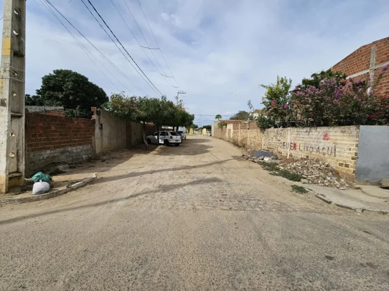 Nova Pavimentação em Floresta: Empresa Selecionada para Obras em 7 Ruas Nova Pavimentação em Floresta: Empresa Selecionada para Obras em 7 Ruas