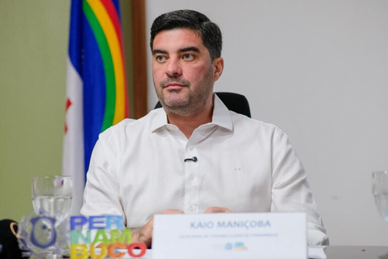 Novo Voo Regular da Latam Conecta Petrolina a Recife com Kaio Maniçoba na Celebração