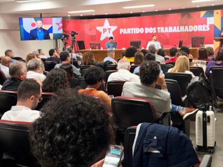 Petistas Definem Rumo das Eleições em Pernambuco Hoje