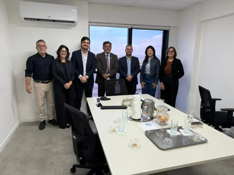 Recife é Pioneira em Pernambuco ao Adotar o Programa Time Brasil de Integridade Pública Recife é Pioneira em Pernambuco ao Adotar o Programa Time Brasil de Integridade Pública